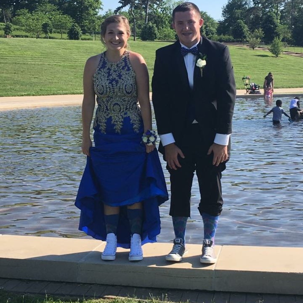 Prom Dress - Picture 4 of 6